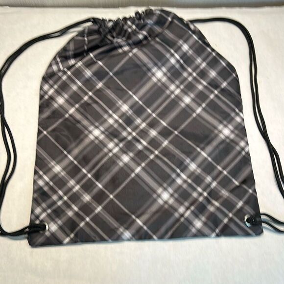thirty-one Cinch Sack Bag Backpack Black Plaid "Back Buddy" RETIRED Gym School S - Picture 4 of 6